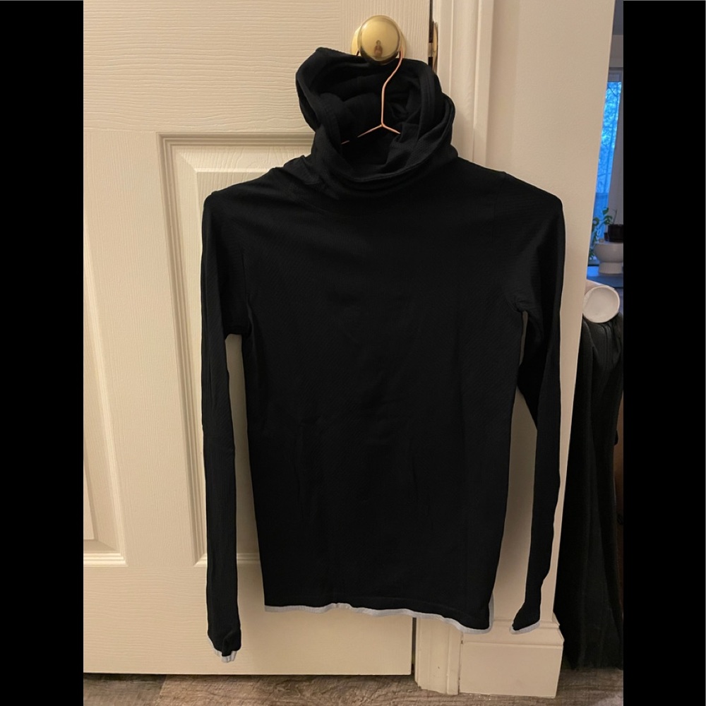 Athleta balaclava long sleeve top